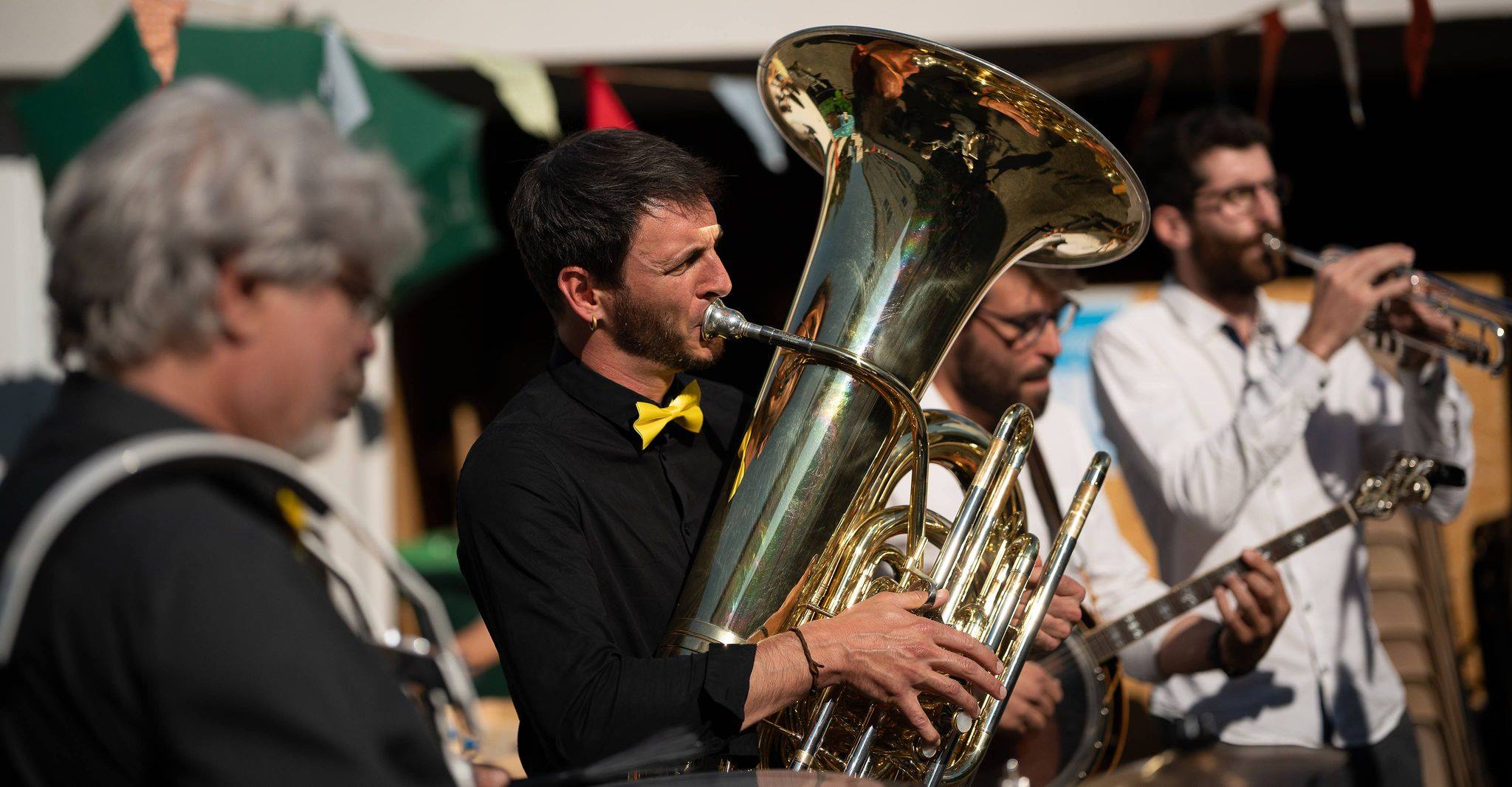 Photo musicien tuba